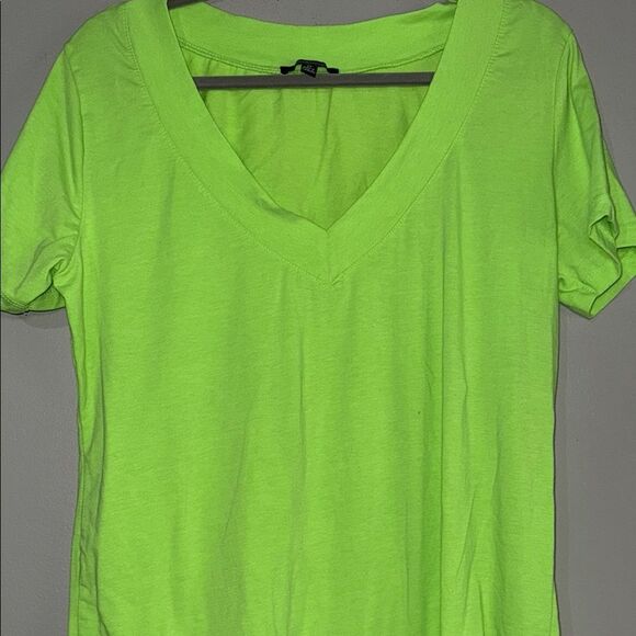 Ambiance Green Relaxed Short Sleeve T-Shirt - Picture 4 of 11